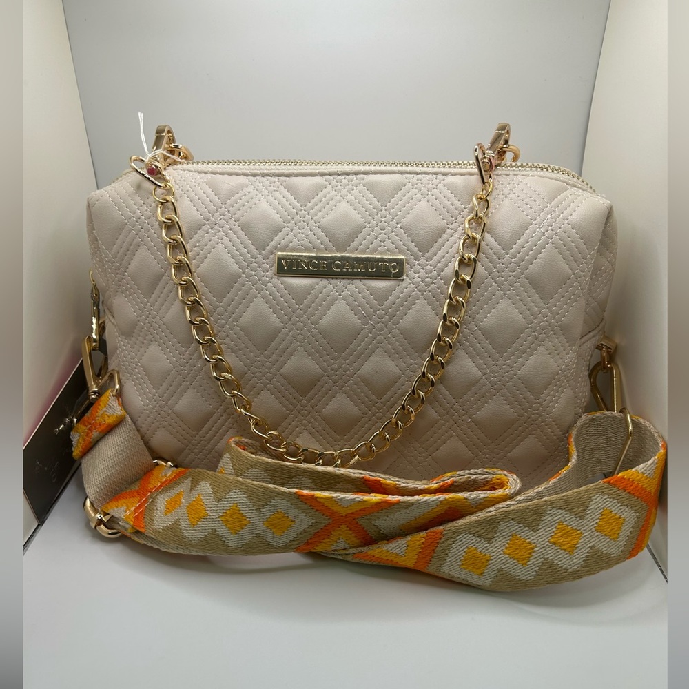 NewWT Vince Camuto Bag